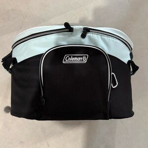 Coleman Chiller 16-can soft cooler with dual compartments